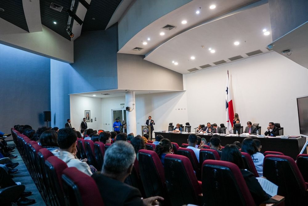 Hector Brands tweet media