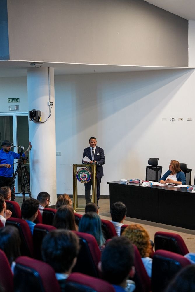 Hector Brands tweet media