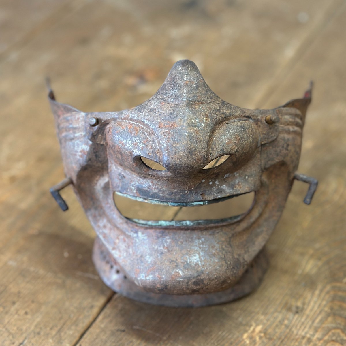 hareitiba's tweet photo. MENPO
Iron
samurai face guard

#japaneseantique #menpo #faceguard https://t.co/2FBSrVlw1r