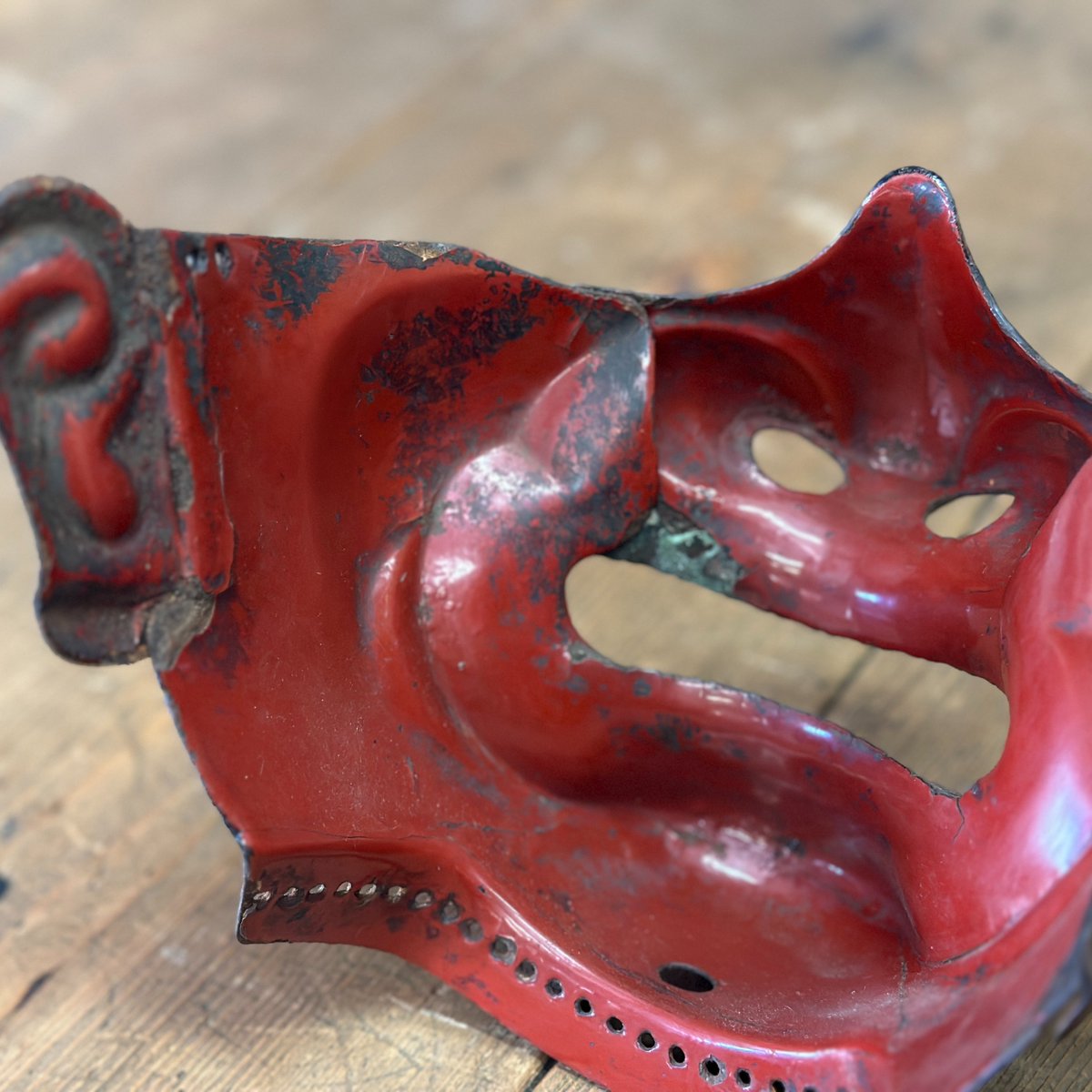hareitiba's tweet photo. MENPO
Iron
samurai face guard

#japaneseantique #menpo #faceguard https://t.co/2FBSrVlw1r