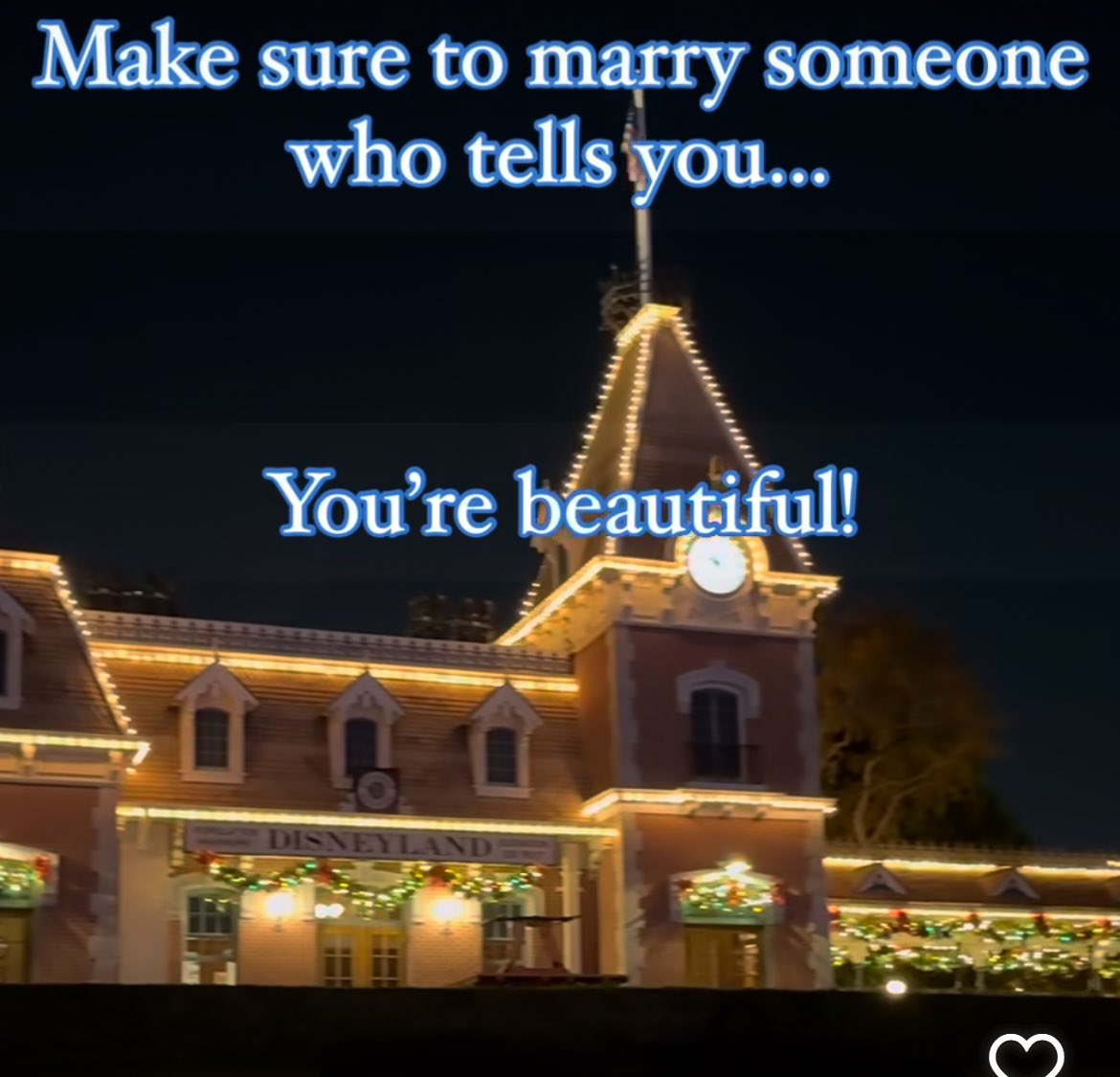 disneytipsguy's tweet photo. Saw this on IG.

Three keys to successful marriage! 😂 https://t.co/rLjcNhit7n
