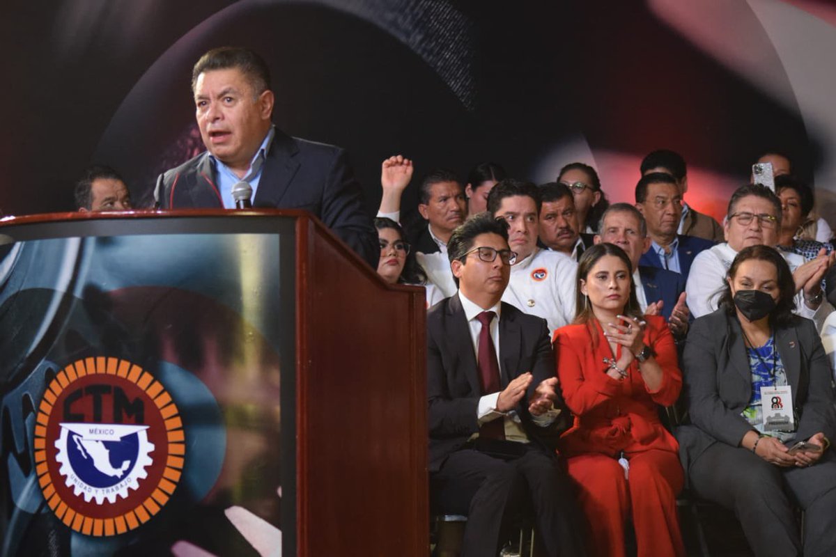 FerSalgadoCTM's tweet photo. En el Consejo Nacional @CTM_MX y su 88 aniversario se plantearon cosas como #Semanade40horas, #30DiasdeAguinaldo, #Reducciondeimpuestos y se acordó seguir adelante con esa lucha en favor de las y los trabajadores.
La CTM siempre al frente‼️ https://t.co/6pVRMtuasZ