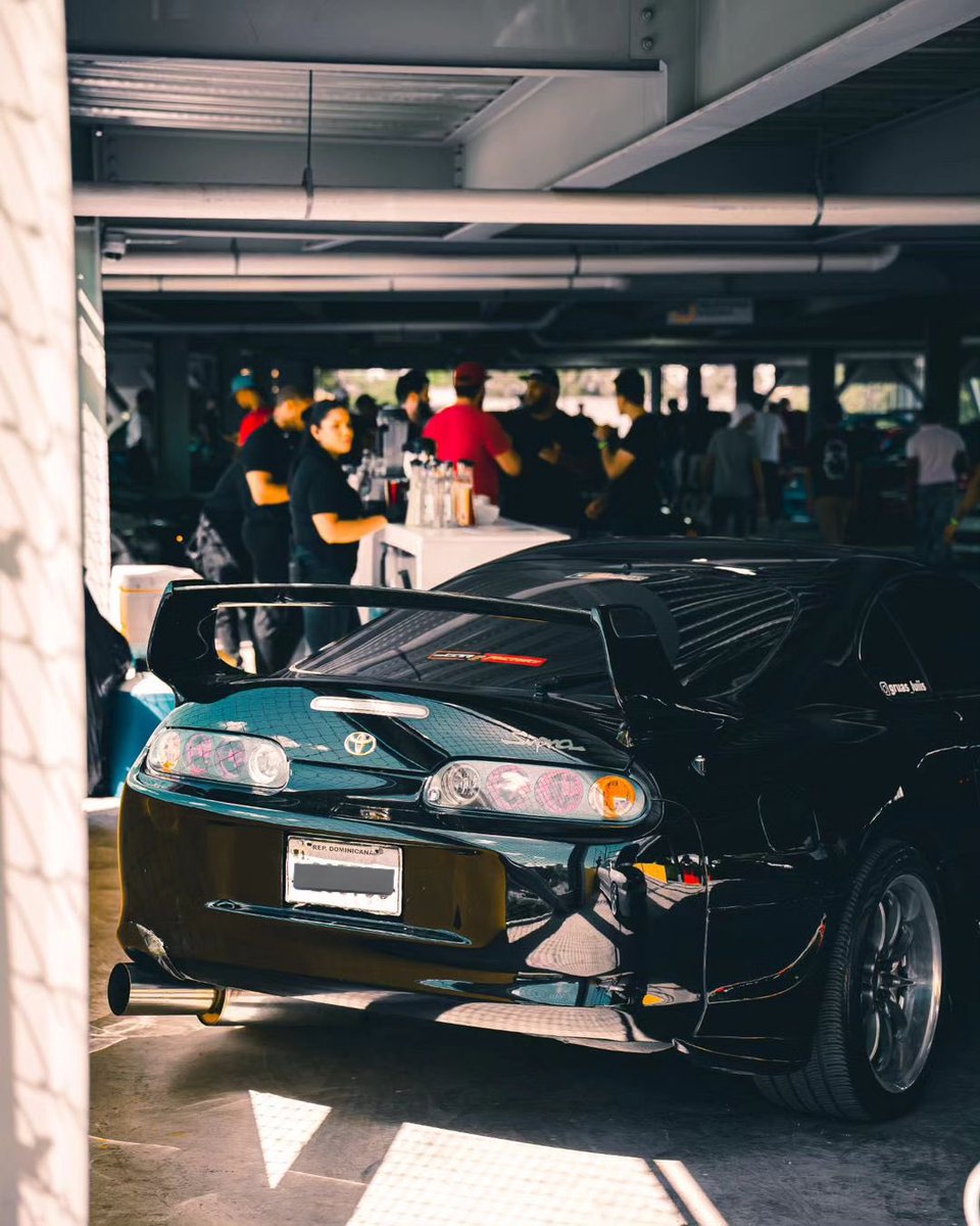 m0bman's tweet photo. Mas fotos artisticas de la Supra.
@IsaacBautistaR pal proximo corito apero te invito 🥰🤗 #全日本スープラはかっこいい選手権 #StarFactory #StarFactoryRD #JZA80 #Supra #ToyotaSupra #MK4Supra #MKIVSupra #FRP #CF #Torey #CarbonFiber #2jz #2jzgte https://t.co/y1mjIlXpcC