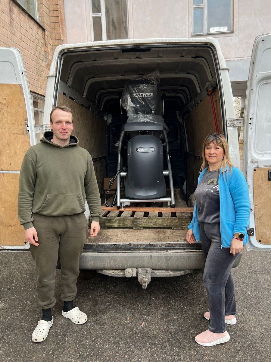 defendukraini's tweet photo. 2/13/2024 Kyiv Ukraine 🇺🇦 

A modern Cybex simulator was handed over to the state medical and social center for war veterans, Boryspil district

Less than 2 months after our container 9 #ProjectTatyana left Vancouver 🇨🇦 

Hope it helps rehab hundreds of heroes

#ProjectInvictus https://t.co/4NJEW3V0oH