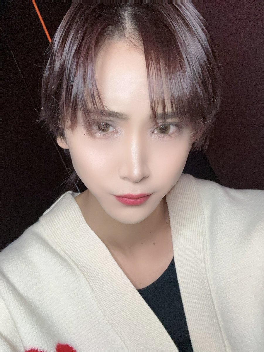 mochi_mochi_O2_'s tweet photo. ダウンタイムだいぶ落ち着いてきたな。
もっと良い感じの目になってイケメンなりたいね。指名待ってます https://t.co/DOvnOtqr6w