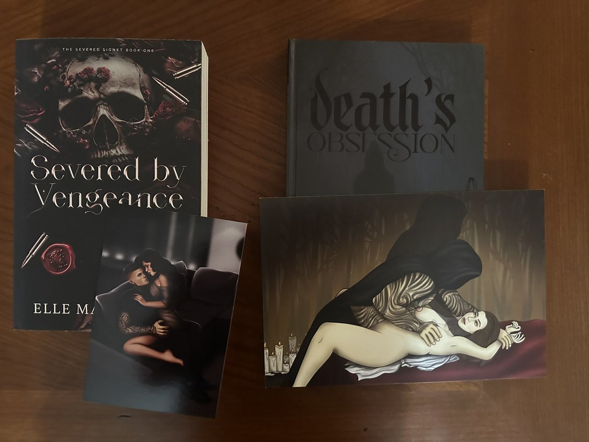 local porn addict checking in 😘
i want to see everyone’s NSFW arts PLEASEEEE