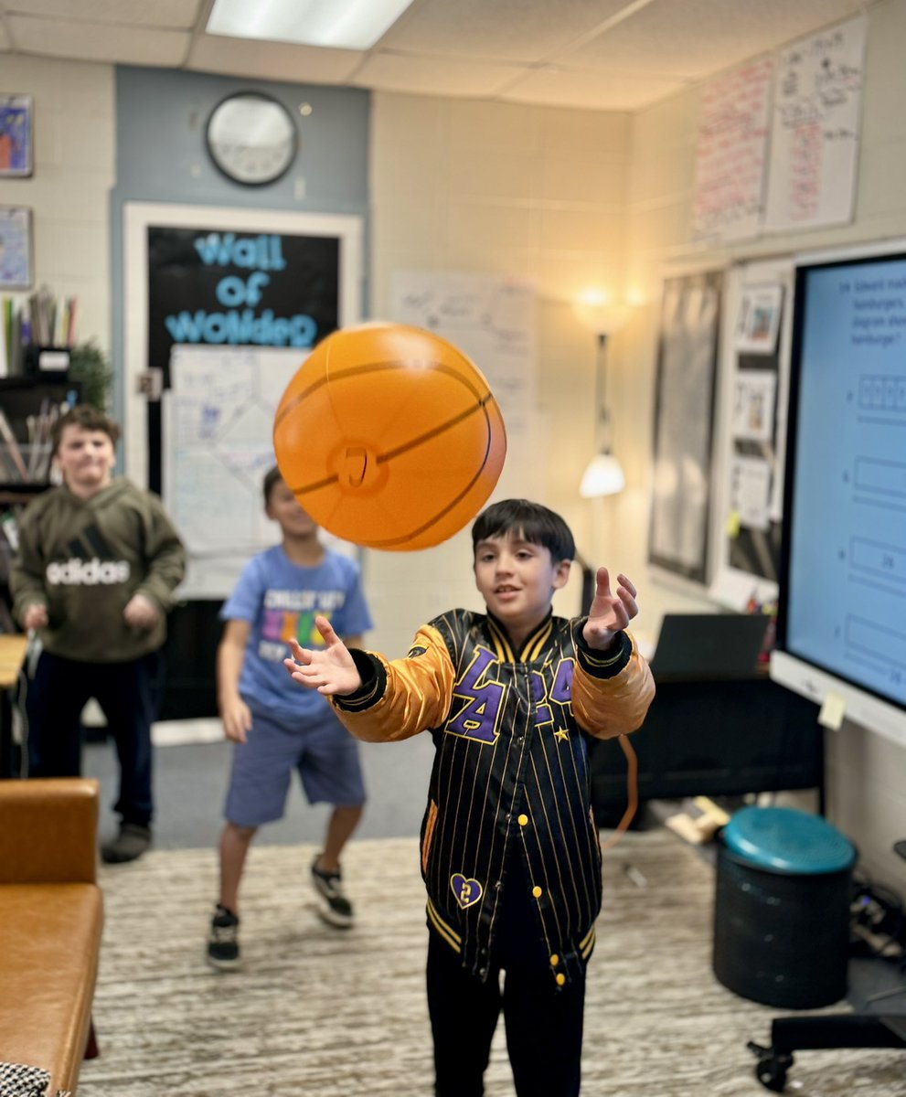 Barrett_Duncan_'s tweet photo. Just a little @lead4ward “beach ball boogie” to review interesting items for 3rd grade fractions! #AndersonEagles https://t.co/SQcFWCiQQH