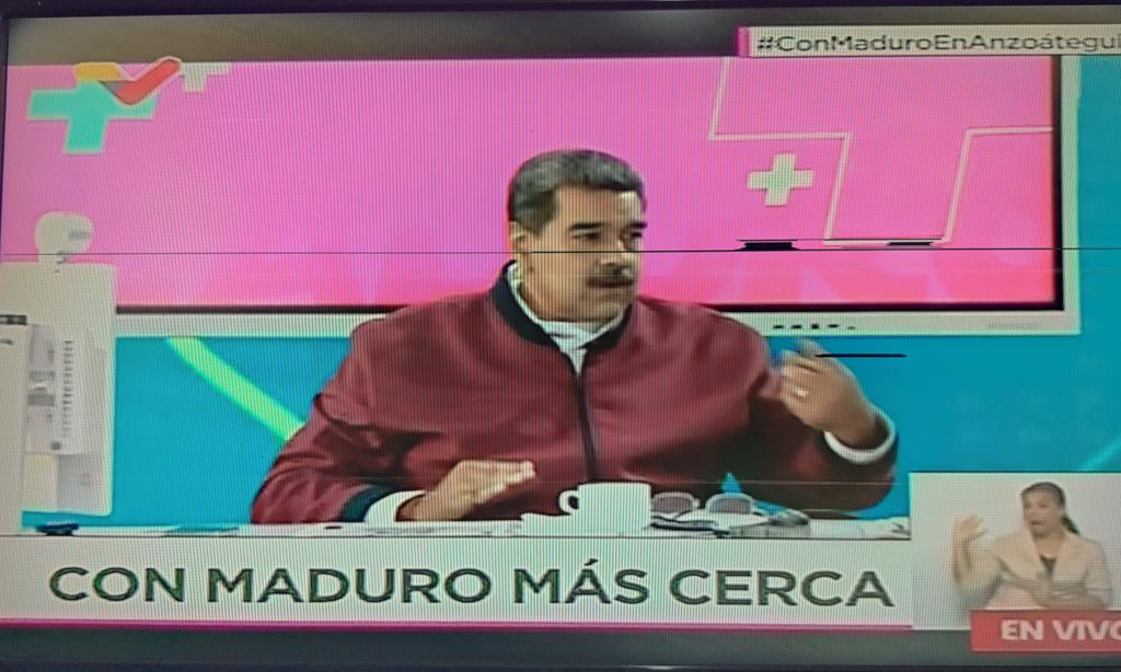 FiramrAmazonas's tweet photo. #ConMaduroEnAnzoátegui
@NicolasMaduro #EnVivo más cerca del pueblo @ConMaduroMas_

@chacon_orop 
@oscar#ConMaduroEnAnzoátegui
Nuestro Presidente @NicolasMaduro más cerca del pueblo @ConMaduroMas_
 #EnVivo

@chacon_orop https://t.co/tFv9w3sK9t