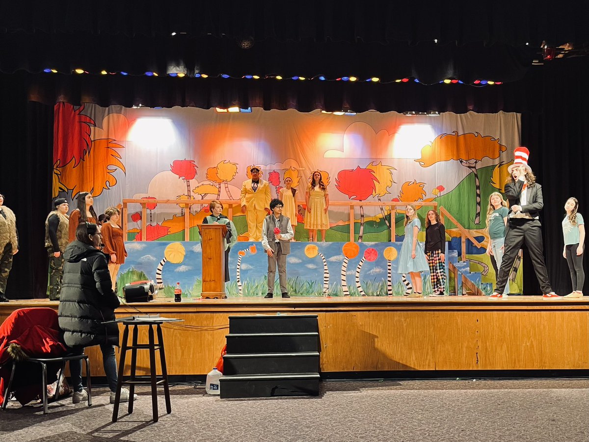 Come on out this weekend to see the Brackman Drama Club's Production of "Suessical the Musical Jr!" 

These kids have come so far and they want you to see them perform!

Check them out!

Thursday, February 29th (7pm)
Friday, March 1st (7pm)
Saturday, March 2nd (12pm)

#ROBMSDRAMA