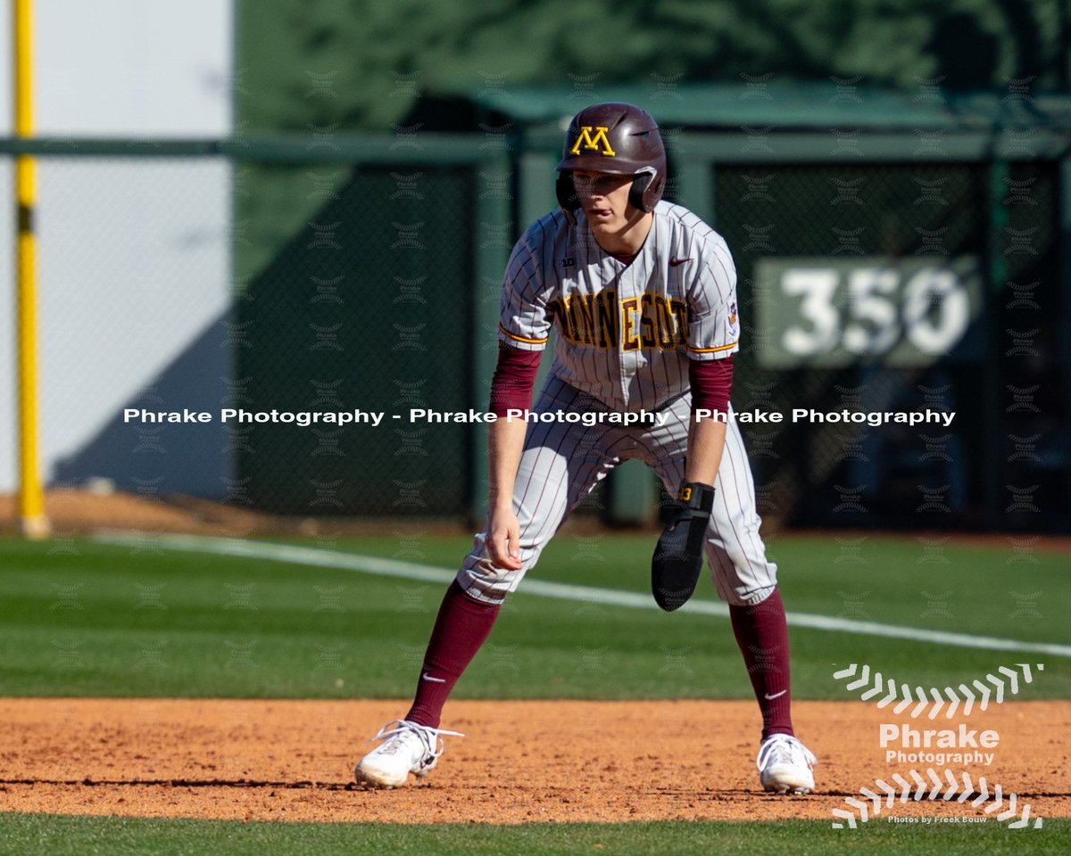 phrakephoto's tweet photo. Tristan Ellis (13) Pinch runner R-Fr. Minnesota Gophers @tristanellis018 #gophernation
@GopherBaseball
#Gophers #mngophers #gopherbaseball https://t.co/GIdepC5D1j