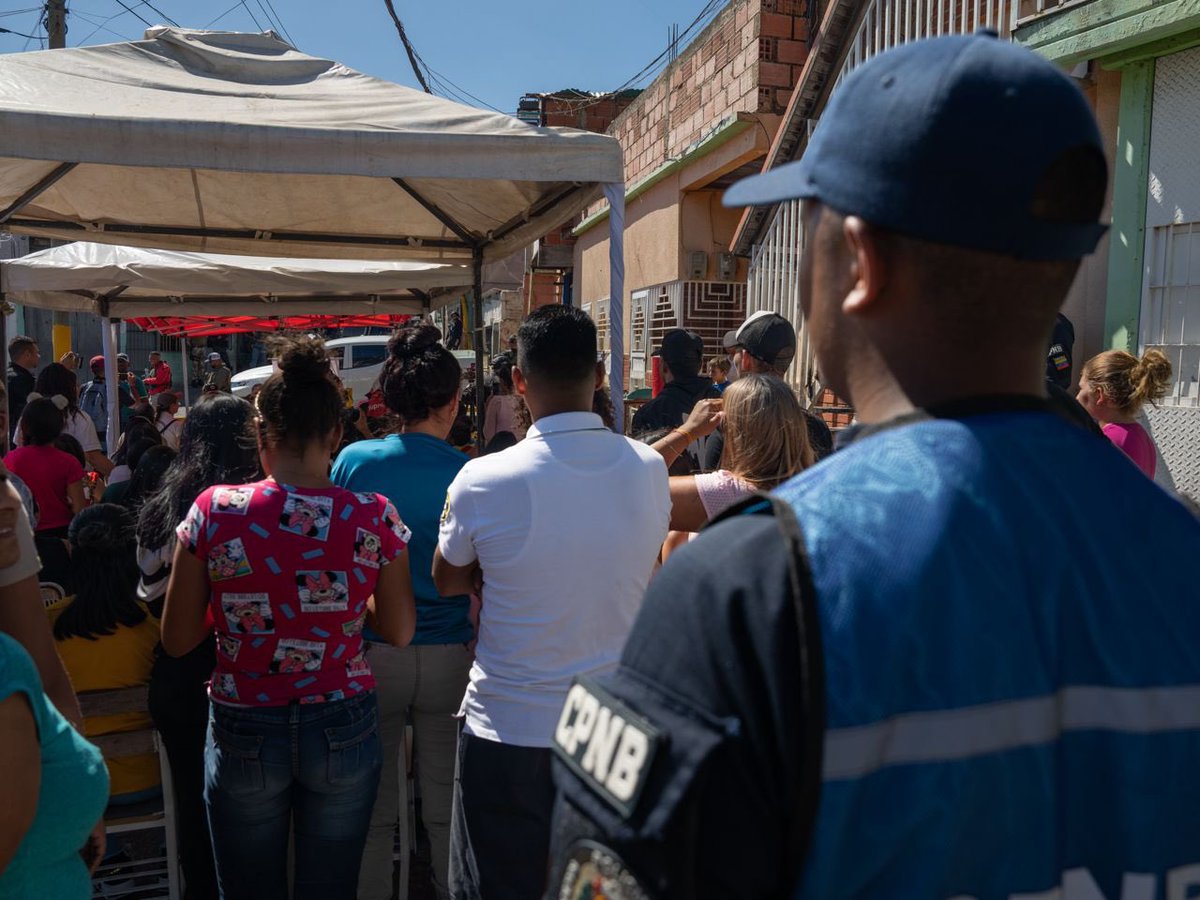 Avanzamos en la Prevención Integral para la Vida y La Paz, y el desarrollo de la Gran Misión Cuadrantes de Paz, política pública de seguridad del Estado venezolano y del Gobierno Bolivariano, para consolidar el bienestar y tranquilidad del Pueblo.