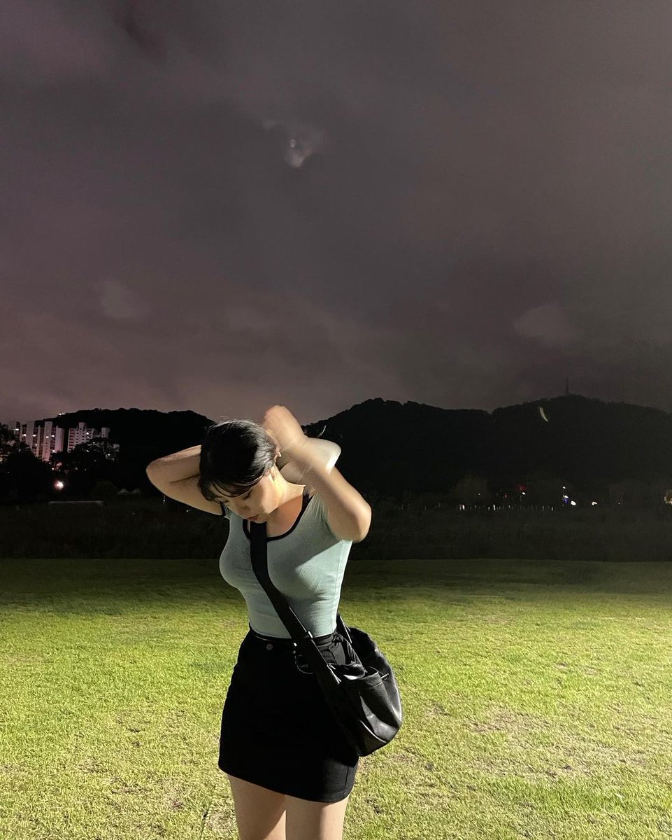 MWTA08's tweet photo. 24号
宁波海曙区灵桥路附近
27岁/600/次/1100两次/少妇兼职/ 身材丰满，肥臀多汁，口活和调情很有经验，大屁股后入非常有弹性 
美女联系方式看置顶推文和主页联系客服　 #宁波外围 #宁波修车 #宁波上门 #宁波同城 #宁波线下 #宁波兼职 https://t.co/Dnd9fRjsZ1
