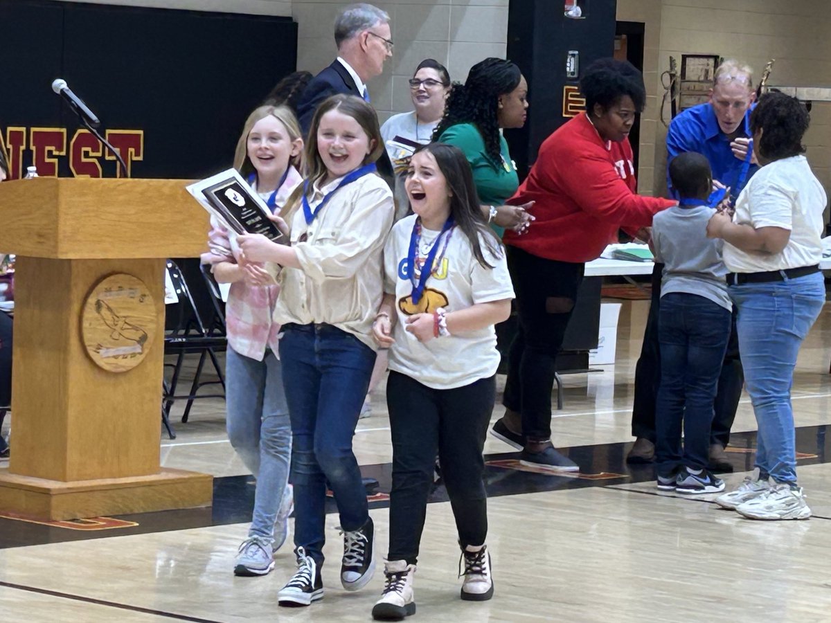 Congratulations to both of our Mitchell DI teams for placing at their regional competition 🎉 

🥇 What the Dog Doin’
🥈 Fate of the Egg

The excitement on their faces says it all! Next stop, States <a href="/MarylandDI/">Maryland DI</a>