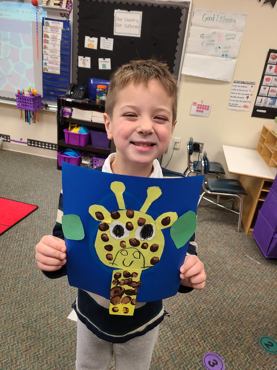CindyNewmeyer's tweet photo. Watched Giraffes Can't Dance at The Weinberg Center today! Then painted Gerald the Giraffe! https://t.co/E0z9FXnW3Z