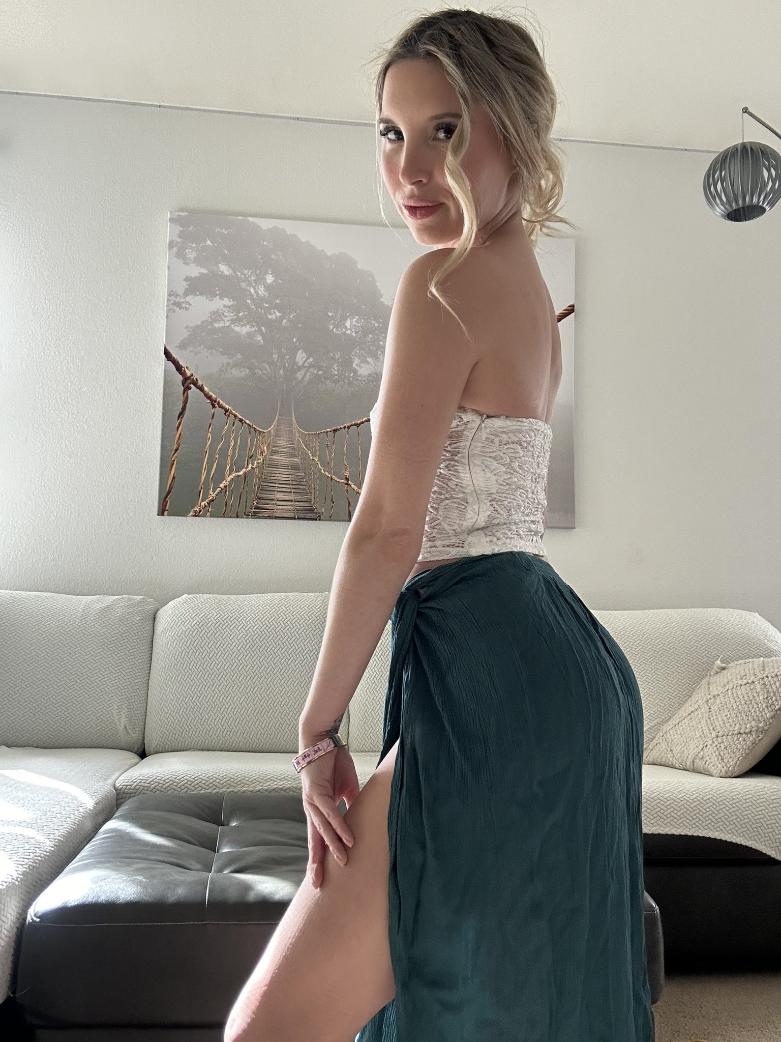 Won’t you come and chat with me? https://t.co/AZHujD5P6X https://t.co/maIdmJfObw