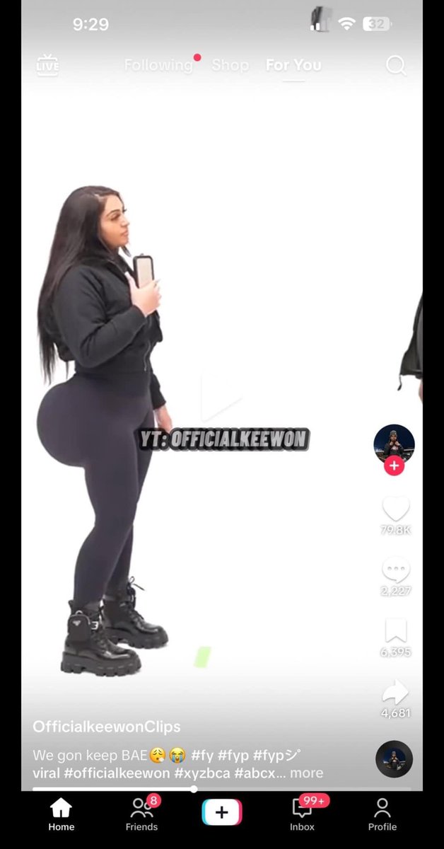 she really got off that table and was yeah prefect 🤌🏽😘😂😂😂