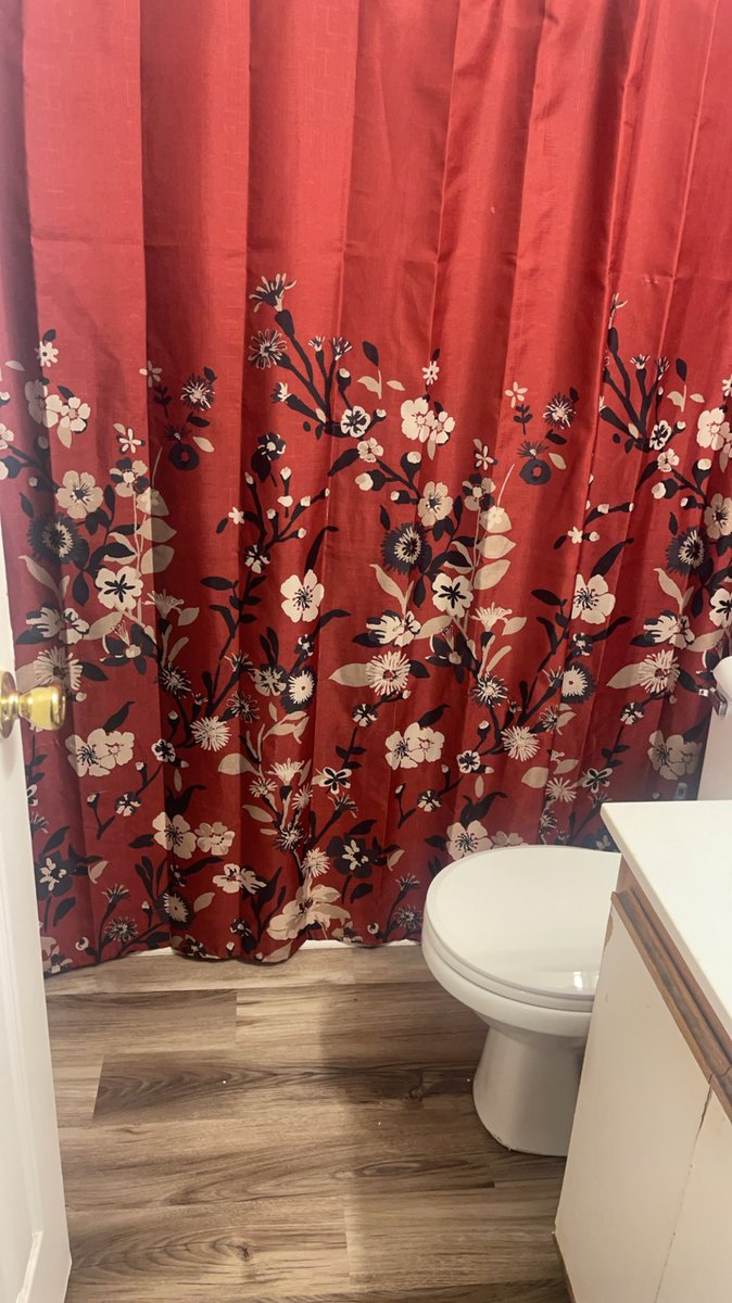 BrishaBadd's tweet image. How much you wanna bet my room stay wayyyy cleaner now 🥴🫢🤭 #LessStress #LessMess