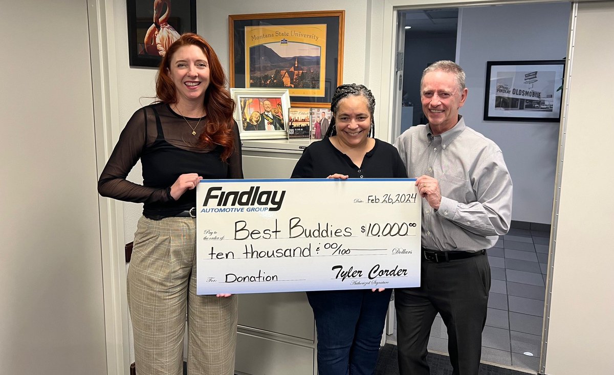 tcordervegas's tweet photo. Today we support Best Buddies. This charity helps those with intellectual and developmental disabilities. @bestbuddies https://t.co/bHslaTpGLE