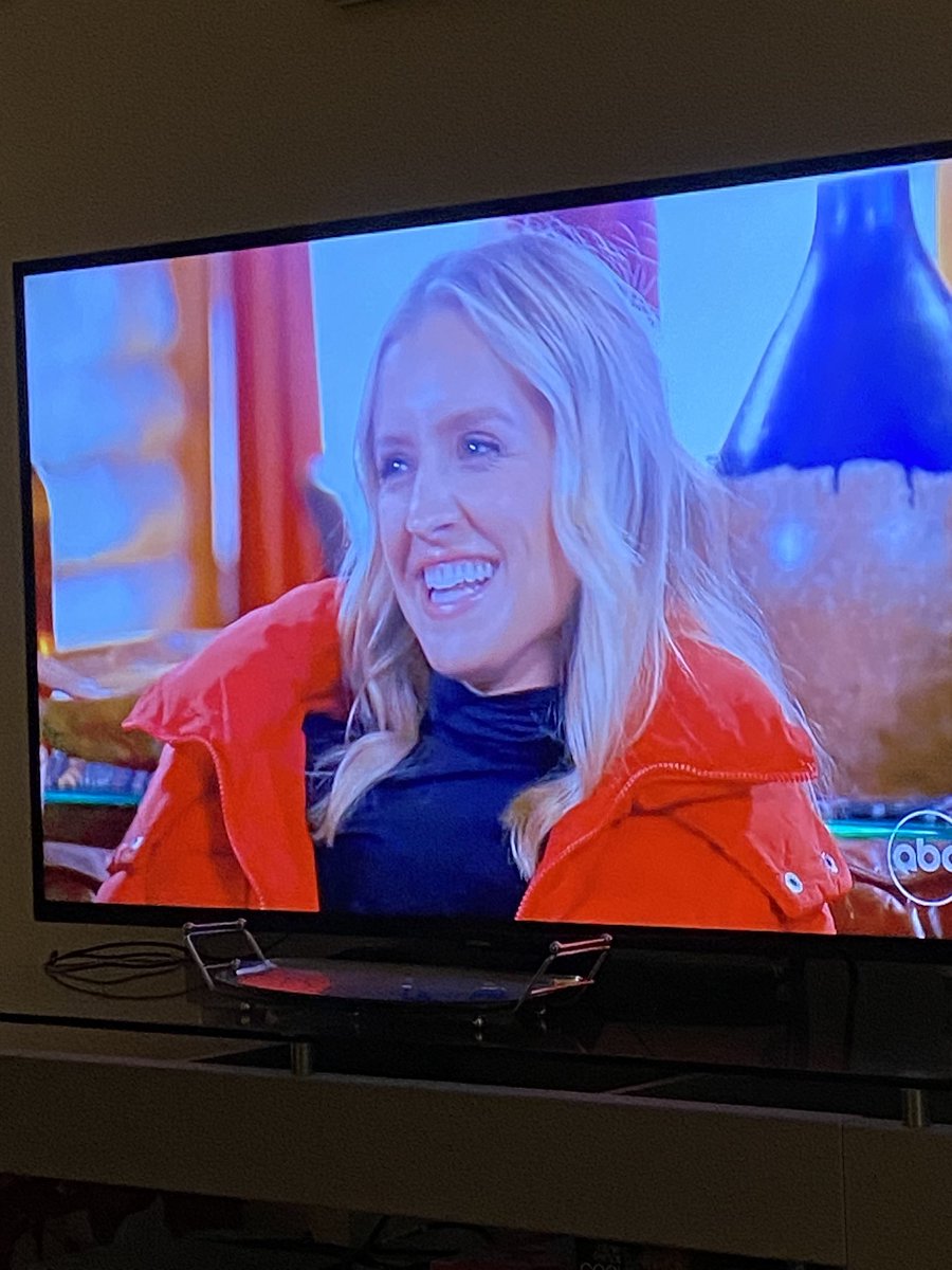 hertakepod's tweet photo. The Daisy girlies are BEAMING 

#TheBachelor https://t.co/V0ICknsiTi