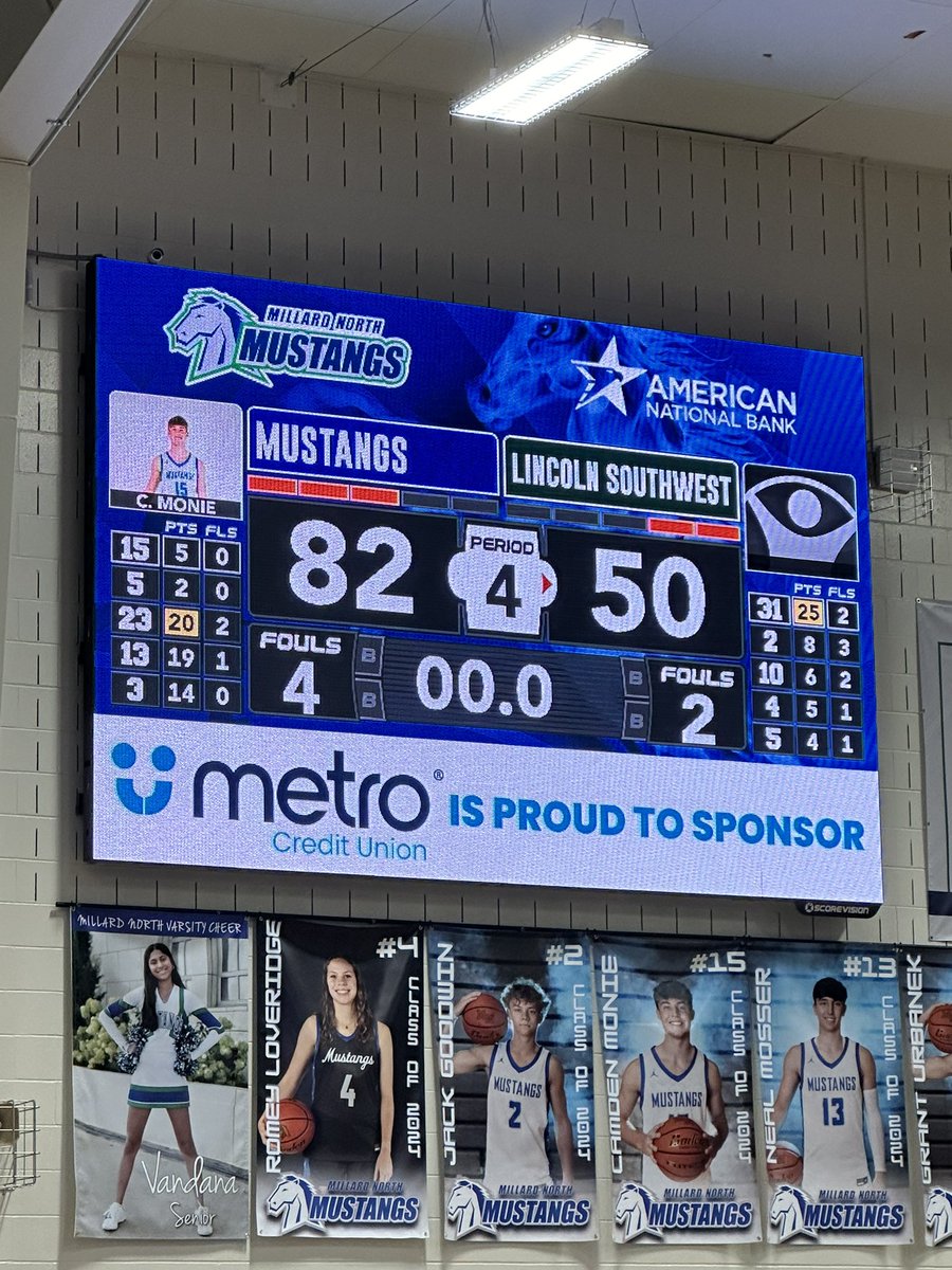 Spideyddj's tweet photo. Mustangs with an impressive win over Lincoln Southwest to win the A-2 district. Stangs headed to State! Rollins with 20 points and 10 rebounds to lead the Stangs. @MNHSActivities @MNHS_Basketball @MillardNorthHS #rollstangs #proud2bmnhs https://t.co/3MWtkWarGA