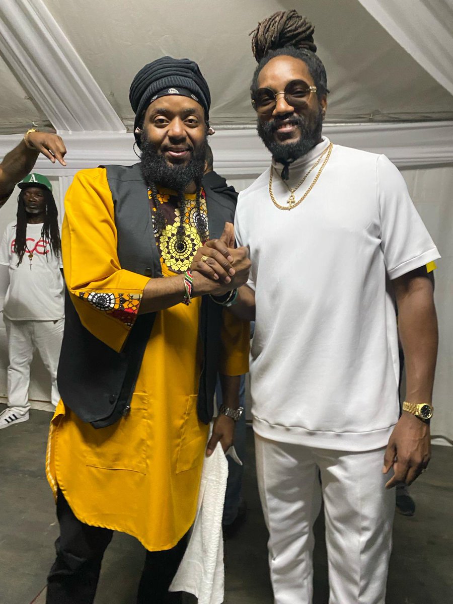 Kabakapyramid's tweet image. Sing with the Archangels legend #PeterMorgan 

@morganheritage my idolences 🙏🏾🙏🏾🙏🏾