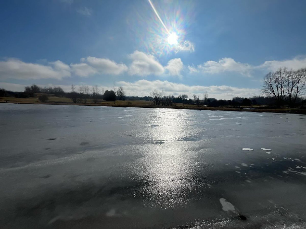 The 2024 season has come! This Friday, March 1st we are opening! Make your tee time online today at concordcrest.com 🏌️⛳️🌞 
#golfccgc #spring #springgolf #gotime #sunsoutclubsout