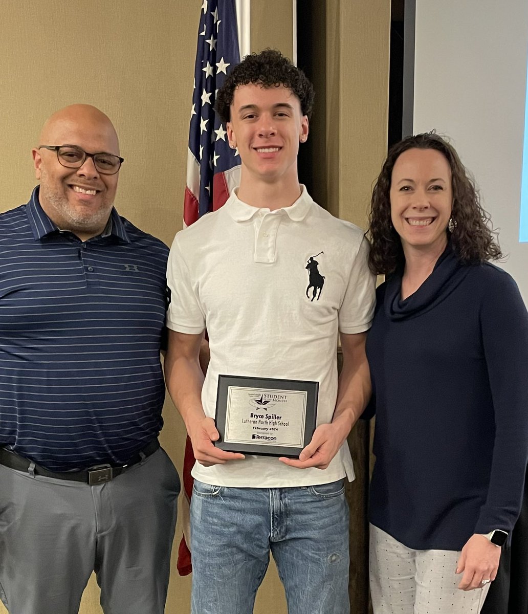 Congrats to senior @BryceSpiller for being selected as the Chamber of Commerce Student of the Month! Bryce has committed to the United States Air Force Academy in CO where he will major in Management, play D1 basketball, & pursue a career as a pilot. Way to go Bryce! #TNT 📚✈️🏀