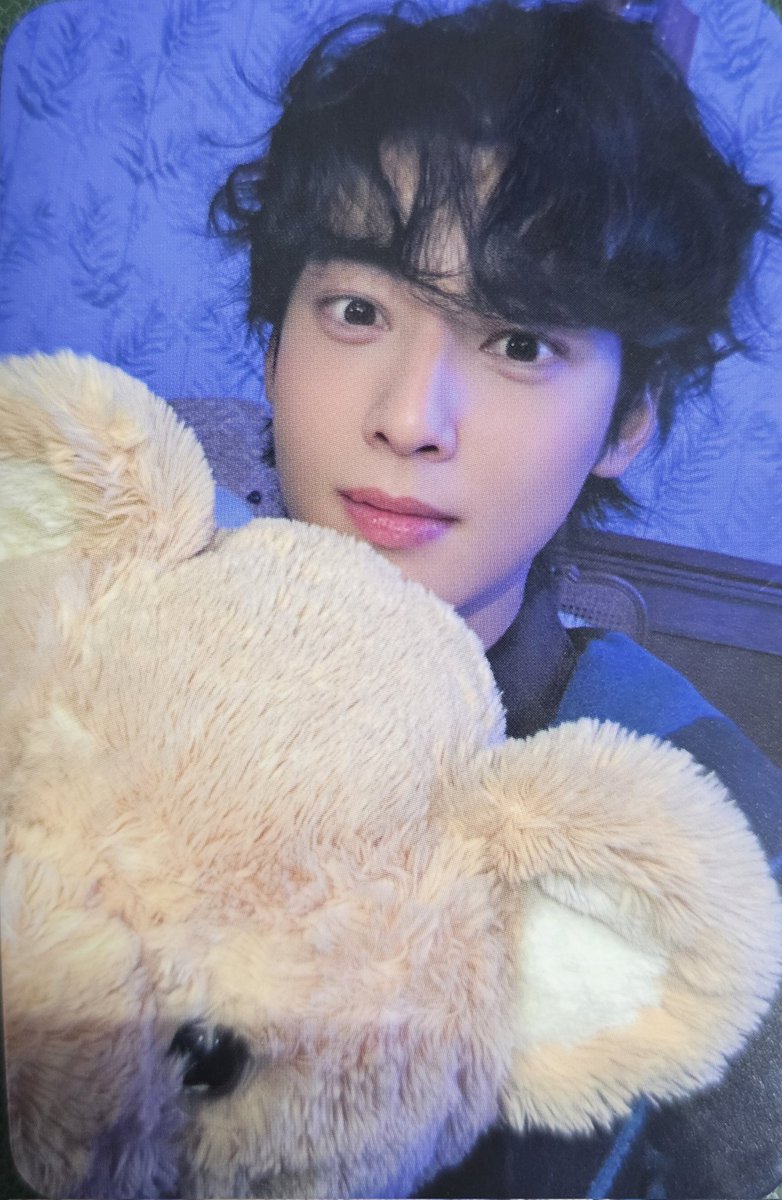 happy_young0330's tweet photo. 은우야
함께 라는 말은 
참 좋은 말인거 같아
늘 누군가와 함께
행복해 지니까😊

동미니랑 함께 차이링🌻🍀🌻

#차은우 #CHAEUNWOO https://t.co/rv41mPIwAl