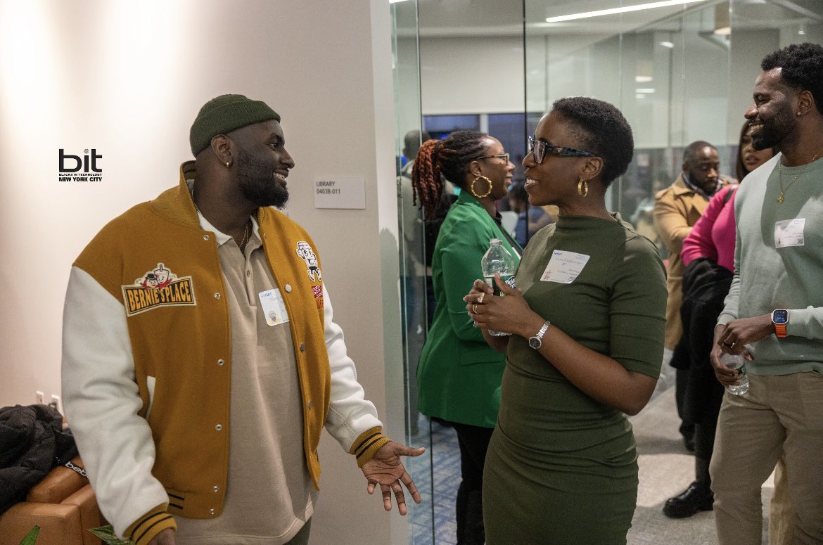 BlacksInTechNYC's tweet image. Last week, BIT NYC x @Intuit at Empowered: Speed Mentoring &amp;amp; Networking for Black Excellence event was a success! 

Special thanks to our fantastic Guest speaker, Michael Mitchell, and co-host from Intuit Damion Wright! Thank you to everyone who came out! More events to come.