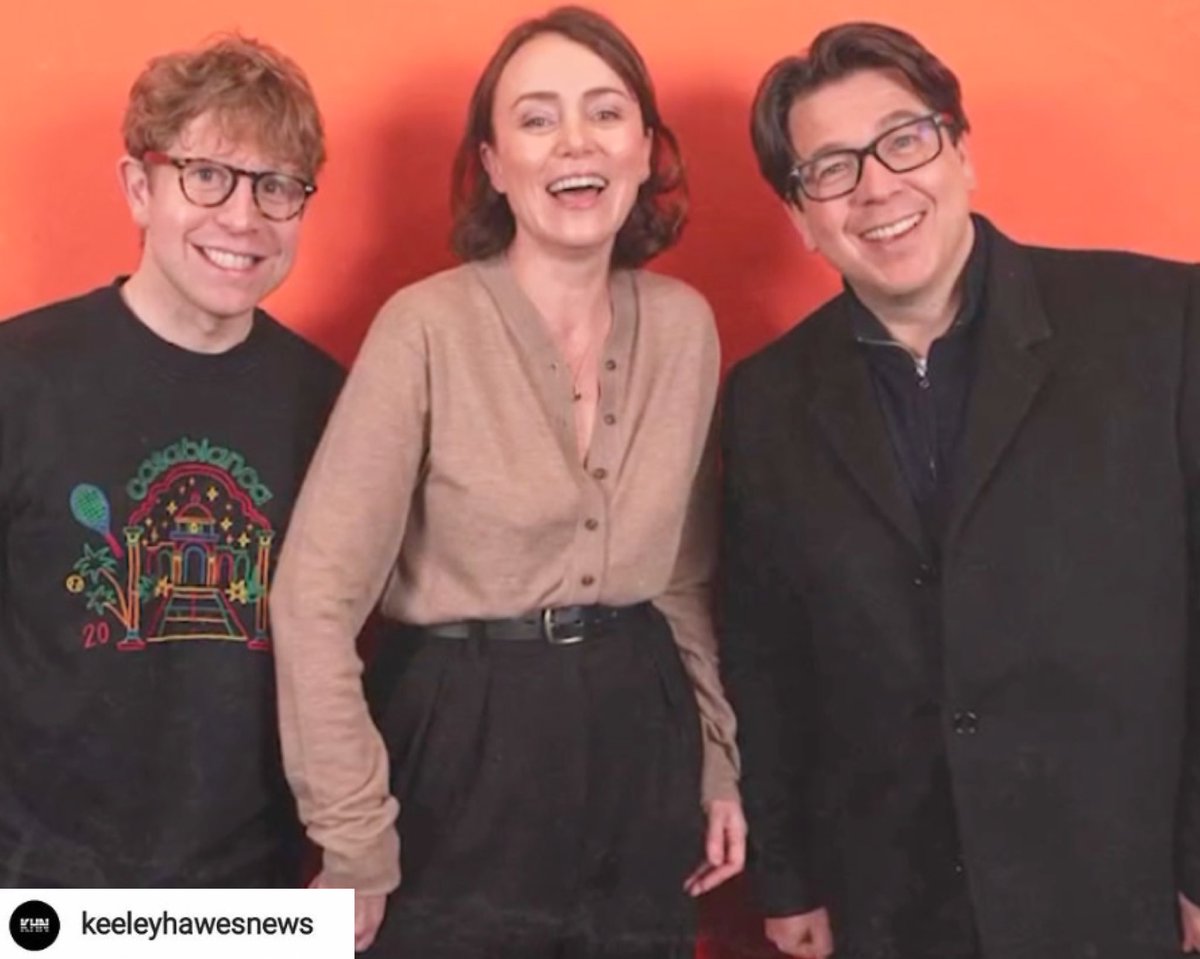 Beautiful smile . New great photo of #keeleyhawes with #Joshwiddicombe and Michael McIntyre in friends raund friday fron bbcradio 2 with Zoé ball breakfast. #keeleyhawesnews #bbcradio2 #thezoeballbreakfastshow #MichaelMcIntyre .🧡🥰🙏