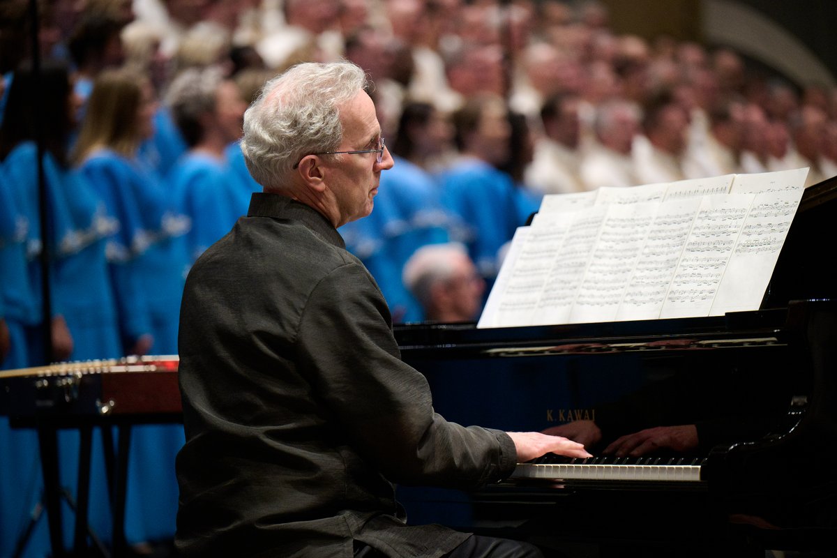 Ch_JesusChrist's tweet photo. The Tabernacle Choir at Temple Square is in the Philippines for the second stop of its “Hope” world tour. Over the weekend in two concerts in Manila, the Choir delighted distinguished business and interfaith leaders with its music.

On Sunday, February 25, 2024, Elder Neil L. Andersen of the Quorum of the Twelve Apostles of The Church of Jesus Christ of Latter-day Saints attended the concert (held at the University of Santo Tomas, a Catholic university) with Cardinal José Fuerte Advíncula, Archbishop of Manila.

“Music speaks to all of us,” said Elder Andersen, who has spent the past nine days ministering in the Philippines. “Music lets us know we have so much more in common than we have that divides us.”

Cardinal Advíncula seconded the Apostle’s thoughts on the unifying power of music.

“It’s very amazing how music, how songs actually make us feel closer to one another,” said the Cardinal, who heard the Choir in person for the first time on Sunday. “When actually we should be so because we are all brothers and sisters. We have one common Father — God. And I think that should not prevent us from working together for the betterment of our brothers and sisters.”

https://t.co/OVcA0cOQkA