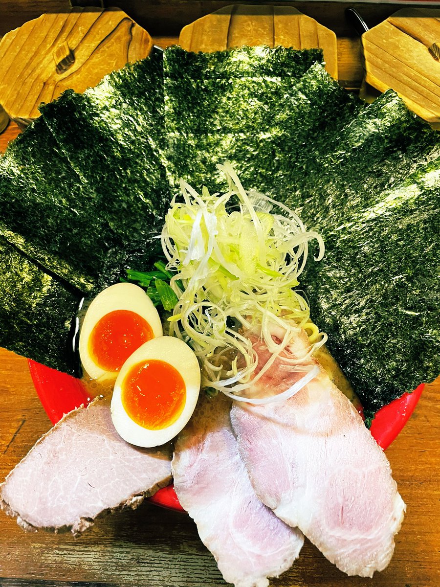 次回第133回目のチキラジのトークテーマは“学生時代にいた変わった先生”です！
当時を振り返ってみたらあの先生個性的だったな...とかエピソードをお待ちしてます！

[宛先]
abe.chickenball@gmail.com
必ずチキラジネームとコーナー名、そして採用時の粗品送付先を記載して下さいね💁‍♂️お待ちしてます！