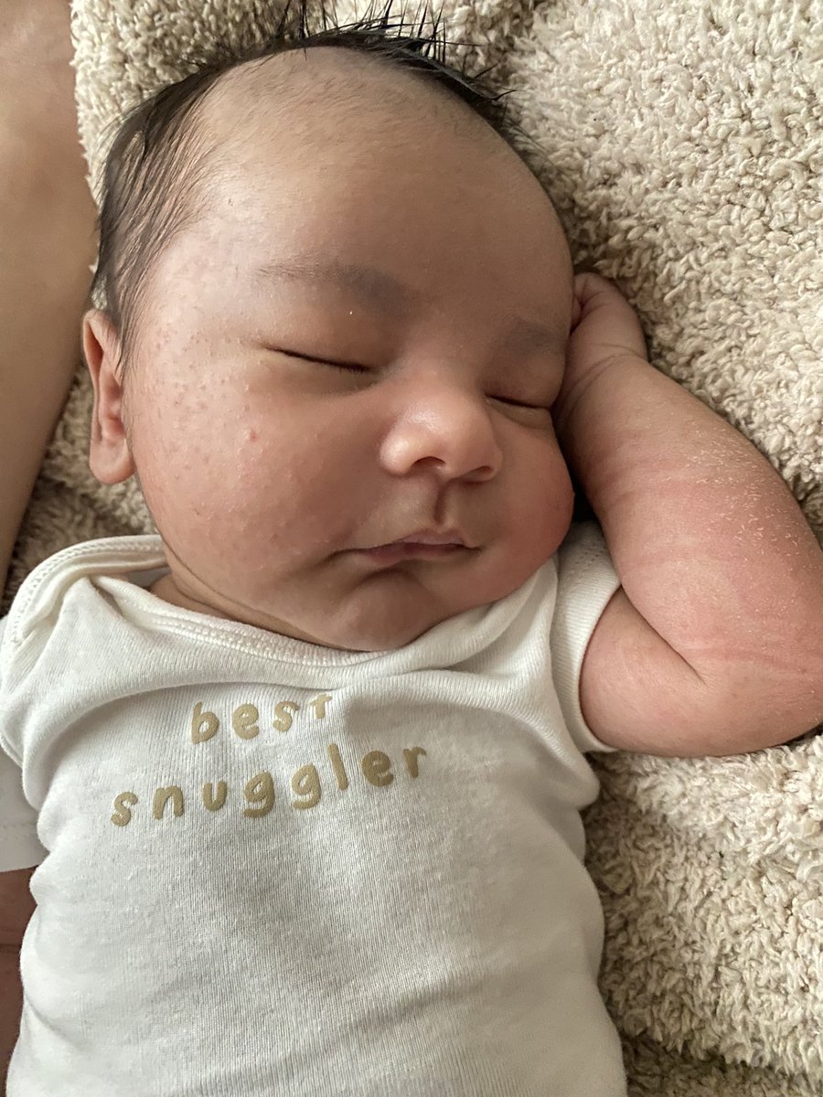 nataliereyesb's tweet photo. Is Aureli’s world and I’m just living in it🧸🧸🤍🤍 https://t.co/Pjc5u4sq6A