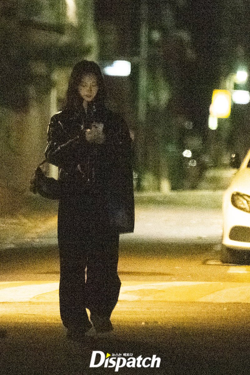 theseoulstory's tweet photo. Dispatch shares that aespa Karina and actor Lee Jae Wook are currently dating 

It was love at first sight when they met in Milan for a fashion show 

Source: https://t.co/akuXfCWqqj https://t.co/OVblXqCrIK