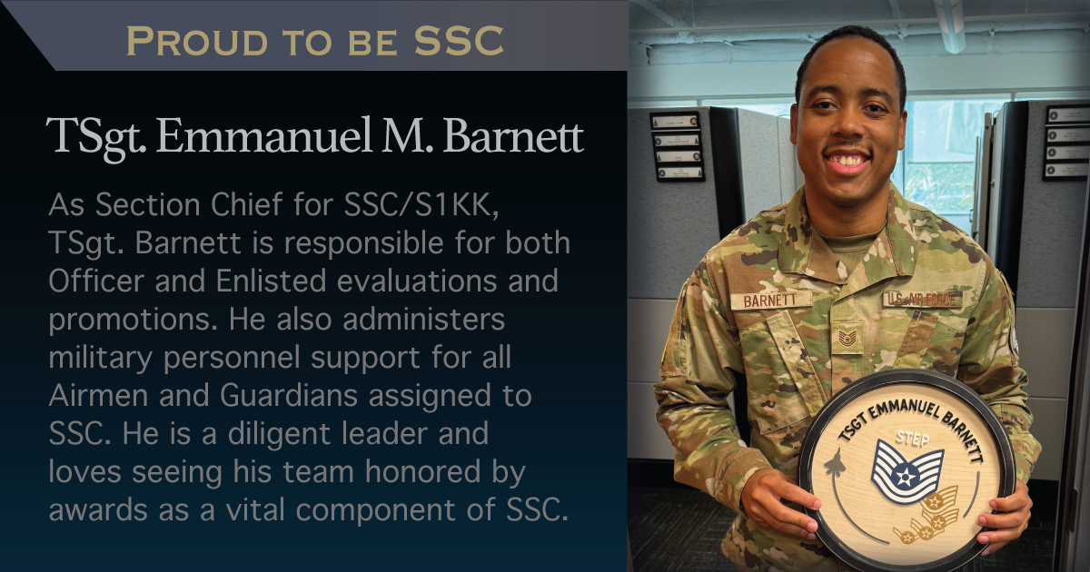 USSF_SSC's tweet photo. Exemplifying our #GuardianValues, TSgt. Emmanuel M. Barnett has served since Nov. 2015 and has been assigned to LA Air Force Base since Aug. 2019. He has been a proud part of Space Systems Command through its transition from the Air Force to the Space Force. 

#ProudToBeSSC https://t.co/om9Dwz5gSJ