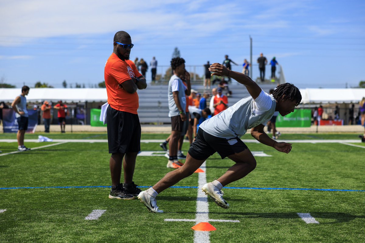 Capital One Orange Bowl tweet media