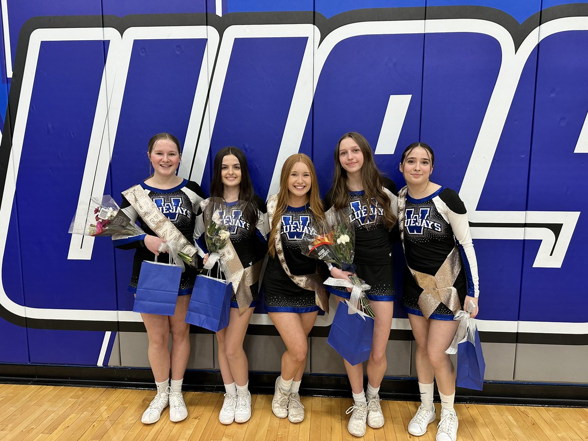 Senior Night 💙✨🤍