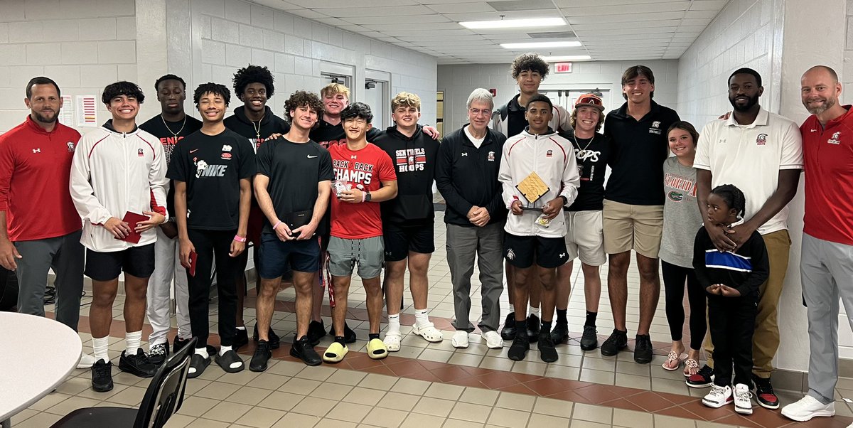 ECShoops tweet media