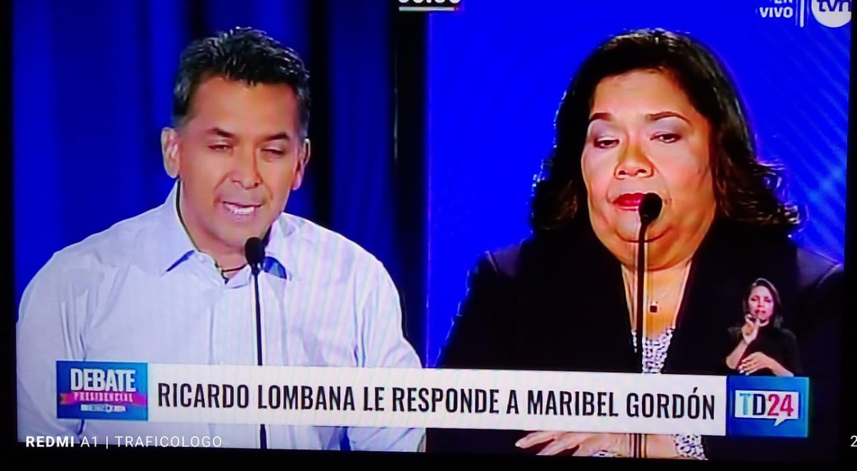 Duro golpe de la Profe Maribel a Lombana, que le recriminó tener asesores vinculados a oligopolios farmacéuticos y a personas que piden aumentar la edad de jubilación. Gancho al hígado. <a href="/MaribelGordonC_/">Maribel Gordón Calderón</a>