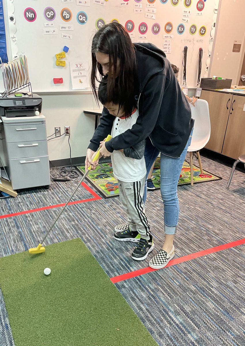 AmandaWatson237's tweet photo. Preparing for SUCCESS Golf with my favorite Tigers! This is one of the best events and I sincerely can’t wait to see their hard work pay off! We even witnessed our first classroom hole in one today! #TISDGOES #SUCCESSGolf  @TStudentsupport https://t.co/Fm4CGnlCkQ
