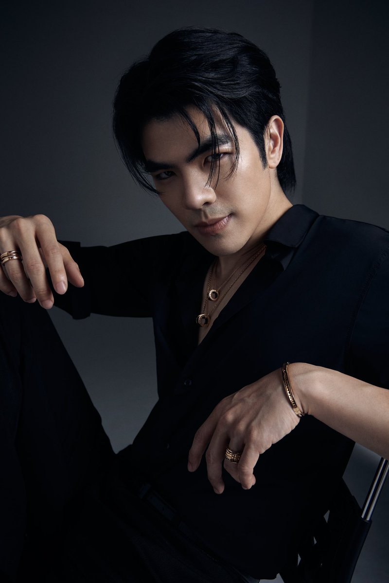 GQThailand's tweet photo. #GQStyle #มายภาคภูมิ เผยความรู้สึกหลังได้รับการแต่งตั้งเป็น Friend of the House for #BULGARIThailand
.
Read Now -> https://t.co/TJlsa9r6gU

#GQThailand #Bulgari @milephakphum #MilePhakphum 
#BulgariThailandxMile https://t.co/jmYMcXBL82