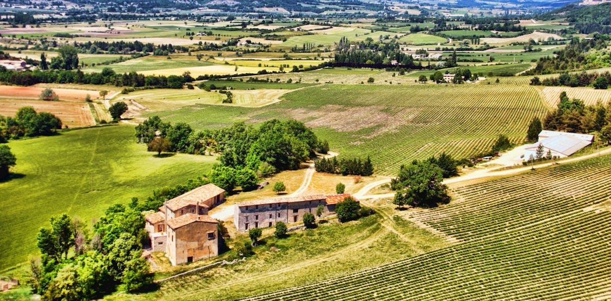 Réussir la relève agricole : le rôle capital des entreprises familiales ⬇️ theconversation.com/reussir-la-rel…