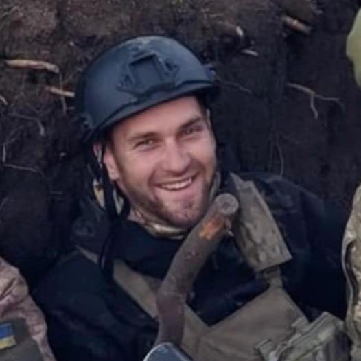 Russia launched its massive onslaught on Ukraine on 24 February 2022. 
We pay tribute to the men &amp; women who stood to fight the Russian invaders.  
They will never be forgotten.   

RIP - Maksym Rozhon, Roman Hetman (32), Oleksandr Radysiuk, Andriy Seniv

#ArmUkraineNow