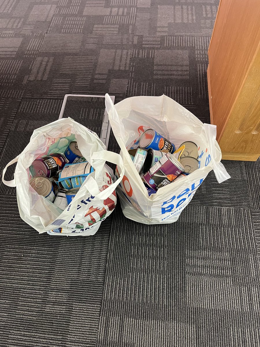 SchoolPriest tweet media