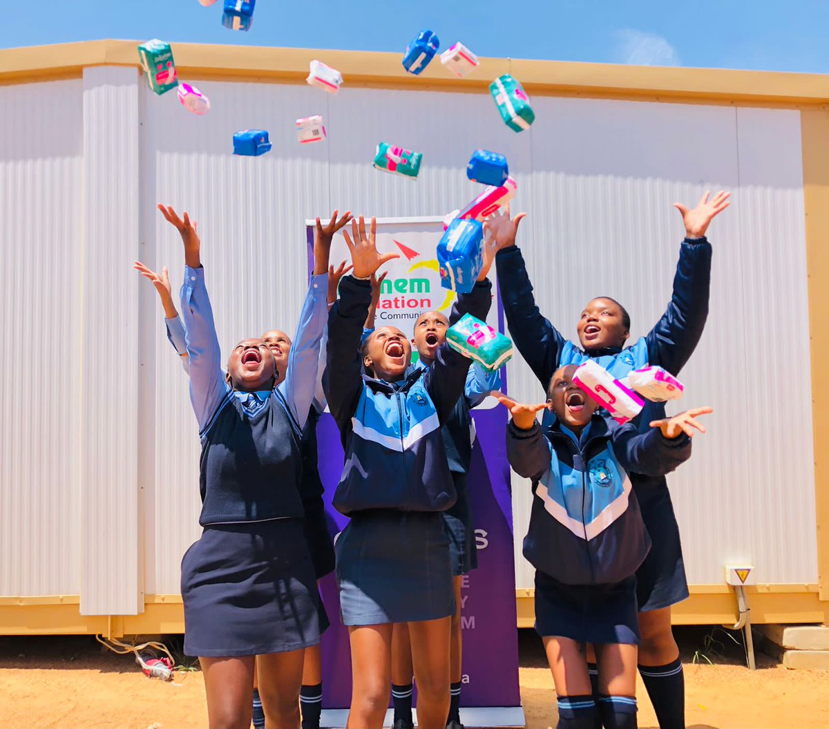 Last week we empowered 1604 girl children from Limpopo through #MillionComforts by providing them with 4 months supply of sanitary pads. #KeepingTheGirlChildInSchool #DisChemFoundation #MakeADifference @Dischem 

See this Instagram post by @caring4girls instagram.com/p/C3164GeNyU_/…