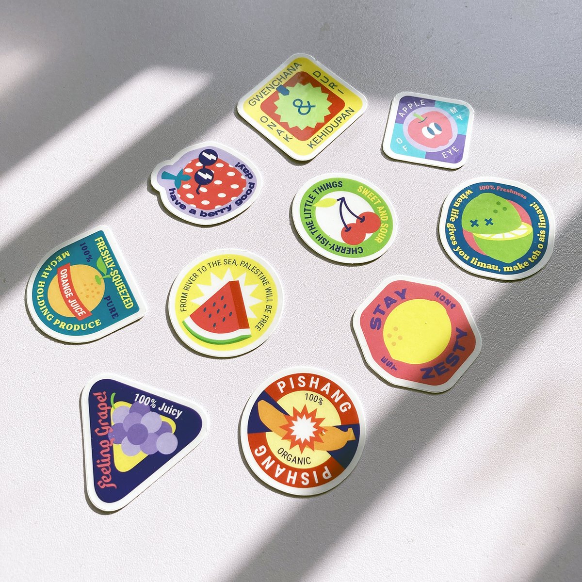 RatedStudio's tweet image. Do you like stickers?
This variety of stickers made by us
now available online shop!
Link below🔻
#SupportHumanArtists #supportlocal #artshop