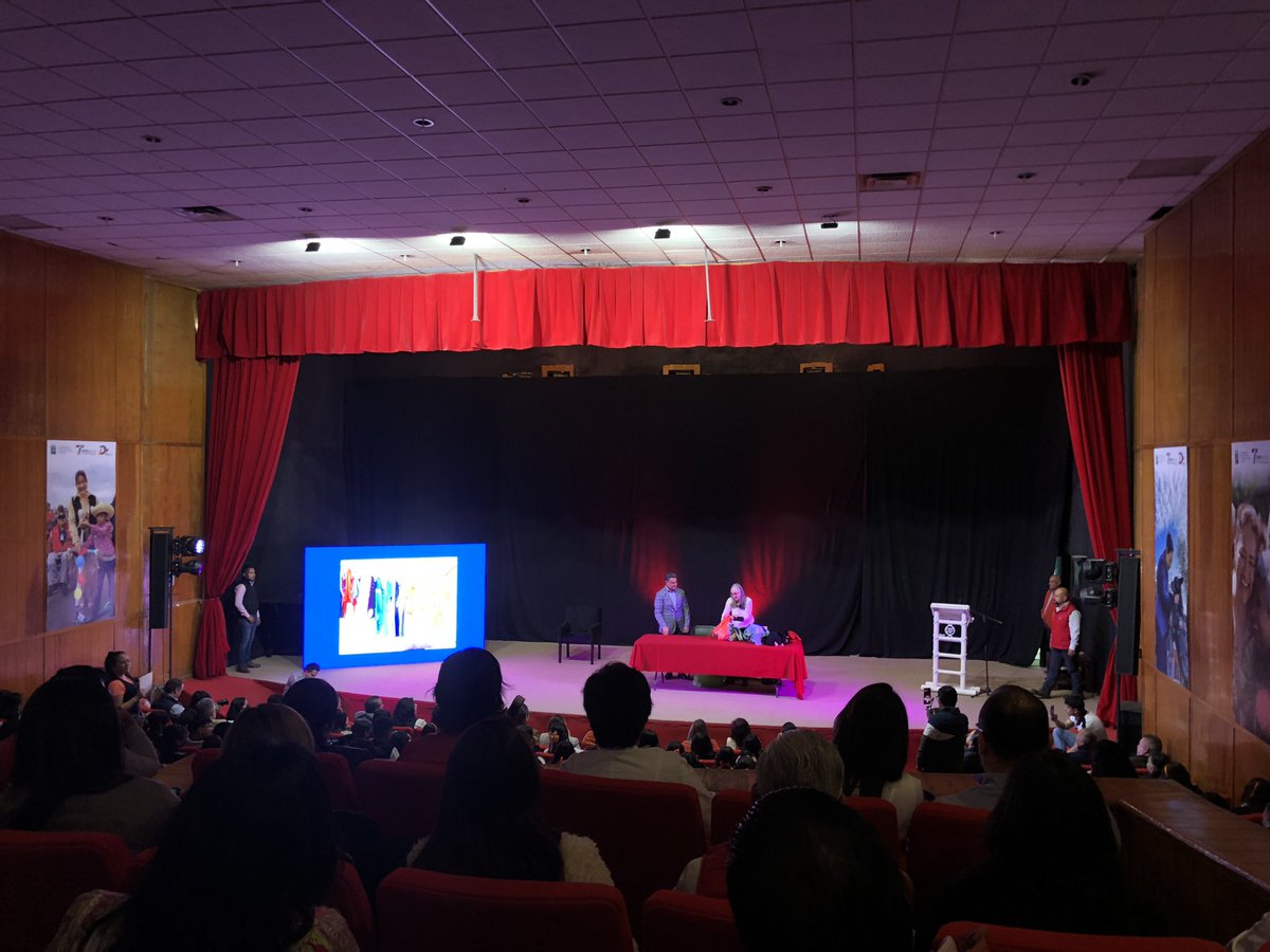 jm_aldez's tweet photo. #VoyAlLado de la Conferencia de las Niñas y las Mujeres en la Ciencia #NuevoGobiernoNuevasIdeas https://t.co/Gk2FeMtKEf