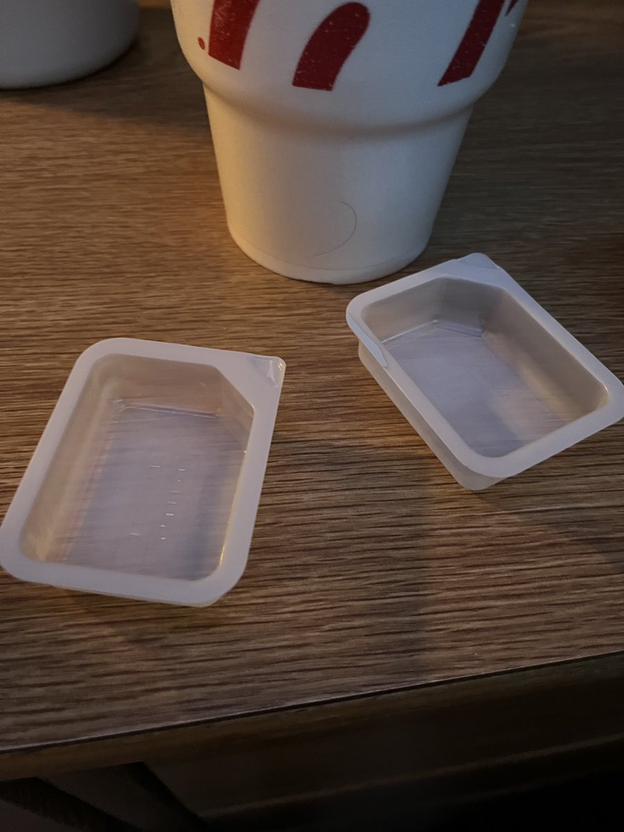 numb_nutss's tweet image. Tongued down 2 chick fil a sauces yall #NotLikeMe