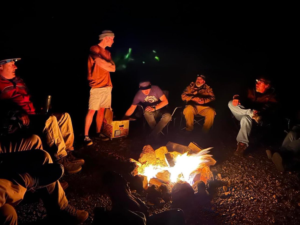 KrawlZone's tweet photo. Good night friends. May the good times roll on in our memories. 

#offroadfamily #OutdoorAdventures #offroading https://t.co/ekiJMaBWXK