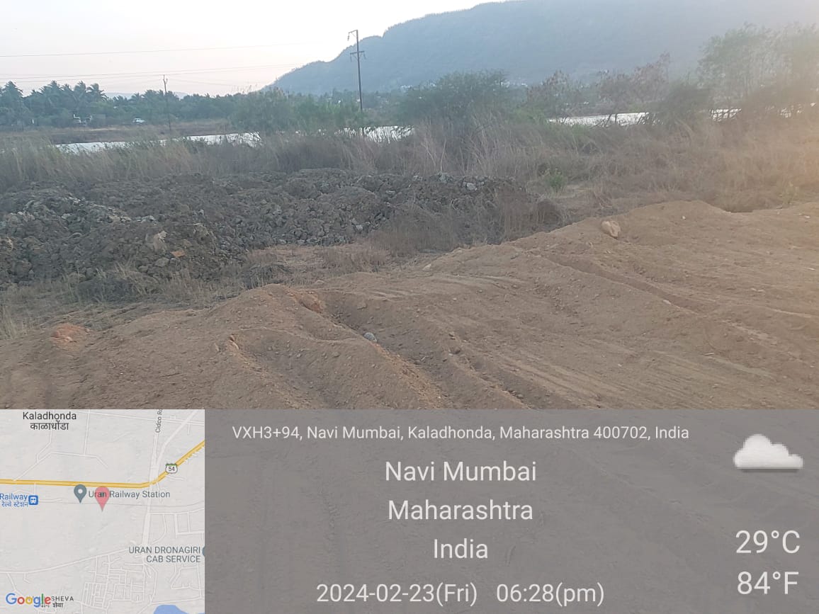 sunnyagro's tweet photo. @NaviMumbaiWetl1 @KhargharWetland @AADITYA7070 @AneraoKailash @SaveIndianBiod1 @amitabhnayan @JeeneKaAdhikar @terence_fdes @ChatterjeeBadri @CIDCO_Ltd @pratikchorge00 @gautam_adani @BNHSIndia @PMOIndia @HardeepSPuri @CMOMaharashtra @SrBachchan @mrsfunnybones @iamsrk @amirkingkhan @SonuSood @TandonRaveena @anandmahindra @drharshvardhan @PiyushGoyal @PrakashJavdekar @vrtiwari1 @NeenuSomaraj @MahaForest @MangroveForest @vikaskharage @OfficeofUT @TheAaryanKartik @WetlandsInt @AdaniOnline @igpmumbai @SaveMumbaifore1 @LetIndBreathe @ketan83 @GreenStalin @AravalliBachao @tanmay_shinde99 @hvgoenka @RNTata2000 @Navimumpolice @AdarshReddyIFS @ParveenKaswan @Dev_Fadnavis @AjitPawarSpeaks Another complaint from Uran. Behind Uran railway station debris on #wetland &amp; #mangroves.  GPS tagged pictures attached.  @AdarshReddyIFS please take action to restore &amp; treatment this as formal complaint to https://t.co/gbdHrD0PpB
&amp; include this in your next meeting. https://t.co/RcCGyAa9LZ
